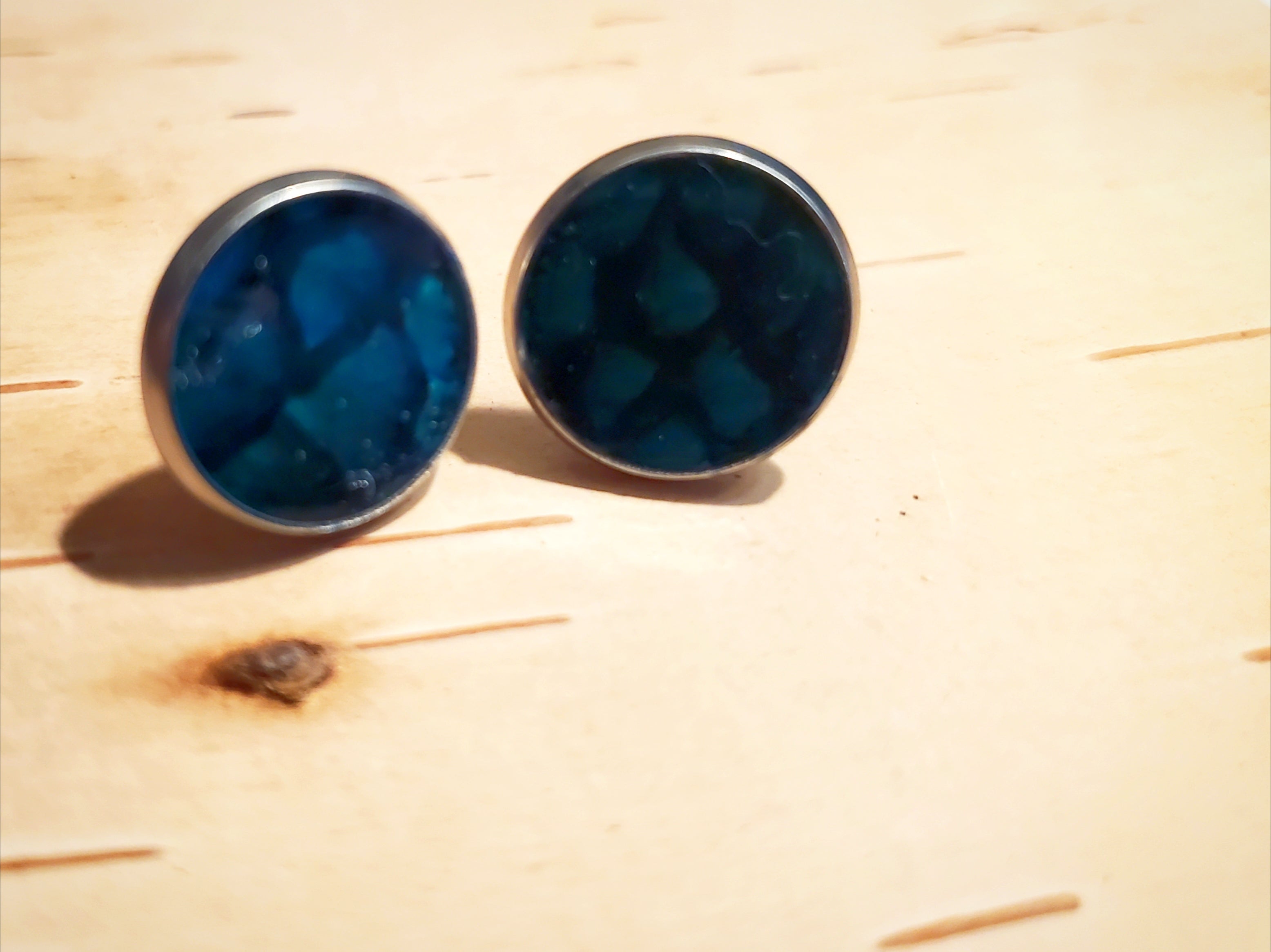 Fish skin studs